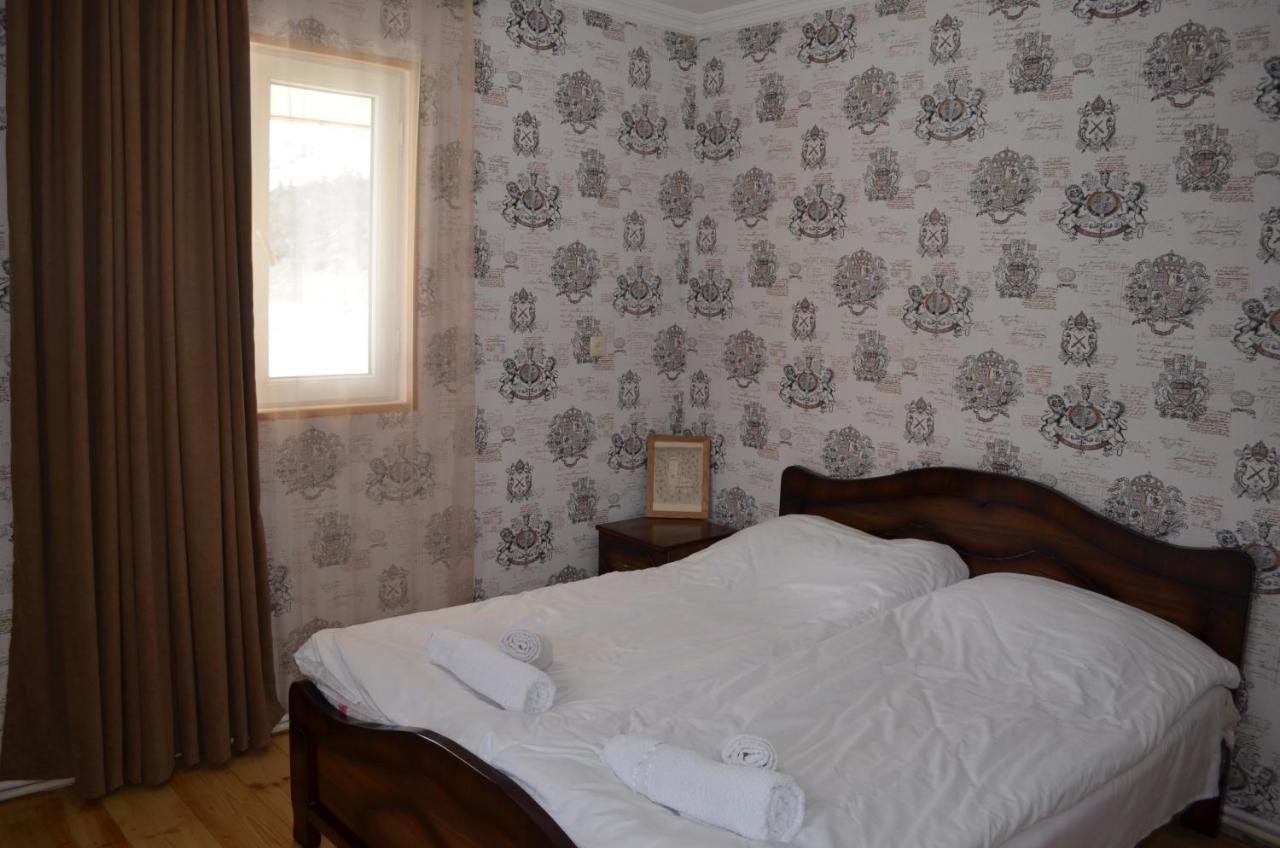 Guesthouse Qarim Mestia Exteriör bild